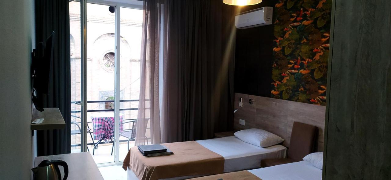 Winetorium Hotel Tbilisi Exterior foto